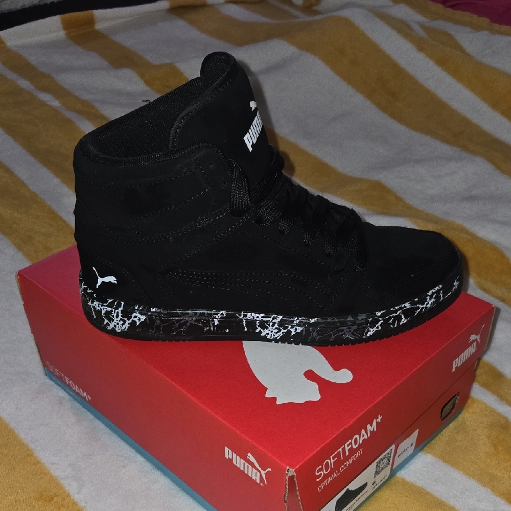 Puma Black High-Tops with Patterned Sole